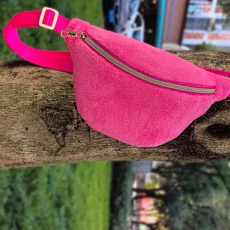 Handbags & Wallets